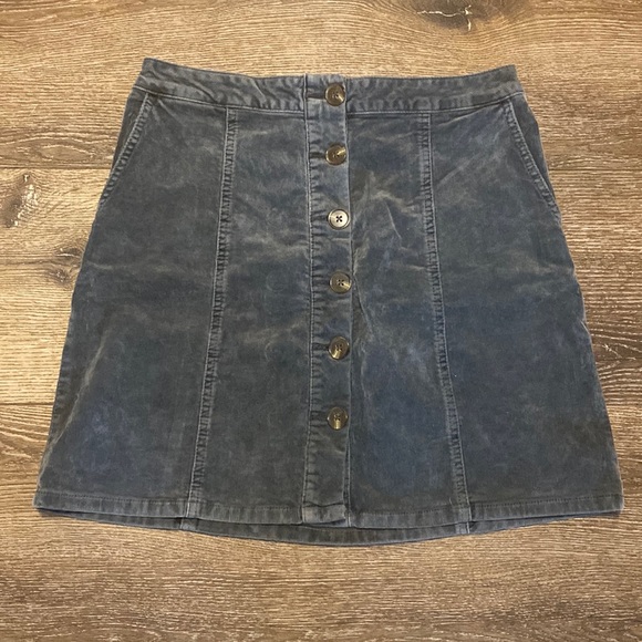 Maurices Dresses & Skirts - Maurice’s gray button down skirt‎ 6